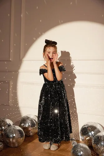 Vista 2 de GRACE KARIN Vestido de niña con hombros descubiertos y lentejuelas brillantes con nudo de lazo, 6-12 años