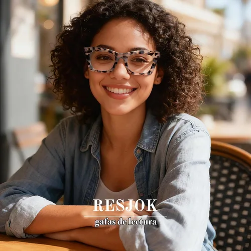 Vista 8 de Reading Glasses for Women - Stylish Blue Light Blocking Glasses Square Readers with Spring Hinge