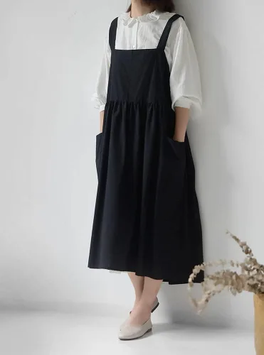 Vista 4 de Delantal japonés de lino de algodón con espalda cruzada para mujer con bolsillos Negro (agrandar y alargar)
