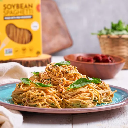 Vista 6 de The Only Bean - Soja, frijoles negros y espaguetis y fettuccine - Pasta sin gluten, fideos de pasta bajos en carbohidratos keto y pasta proteica