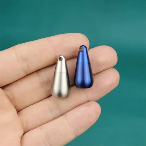 Vista 7 de Pastillero para llavero de titanio, impermeable, pastillero de bolsillo portátil, contenedor de píldoras, organizador EDC para viajes diarios (azul)
