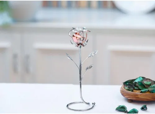 Vista 4 de Matashi Adorno de mesa de metal rosa chapado en oro cromado y rosa con cristales transparentes, elegante regalo de decoración del hogar para mamá