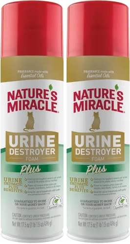 Vista 4 de Nature's Miracle Destructor de orina Plus para gatos, fórmula enzimática para manchas graves de orina de gatos, 17.5 onzas Destroys the Toughest