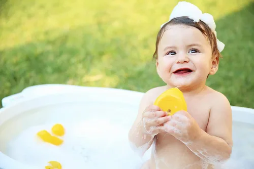 Vista 6 de CICITOYWO Patos de goma amarillos, juguetes de baño grandes para preescolar, tina flotante, patos chirriantes, regalo para baby shower, bebés, niños