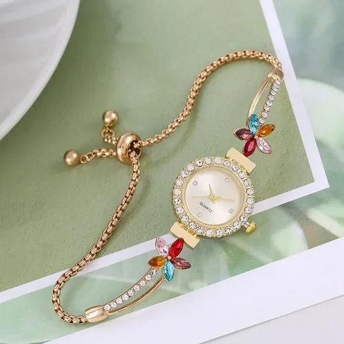 Vista 3 de ADSBIAOYE Reloj de pulsera floral simple de moda para mujer, reloj de lujo ligero de cuarzo con diamantes Dorado