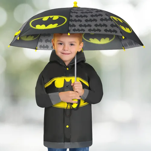 Vista 2 de DC Comics Conjunto de paraguas y Slicker, Batman o Superman para niños pequeños, para edades de 2 a 7 años