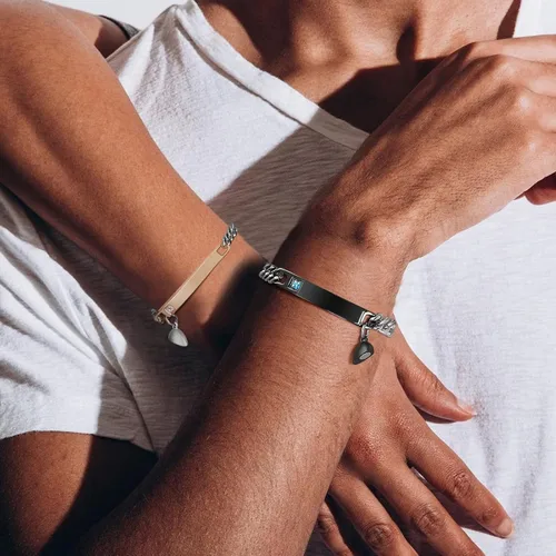 Vista 2 de MEALGUET - Pulseras magnéticas personalizadas para parejas de atracción mutua, pulseras de identificación trenzadas con nombre, conjunto de pulseras