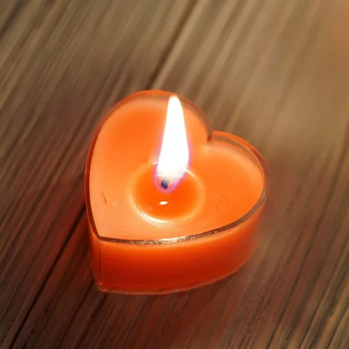 Vista 8 de Efavormart - Paquete de 12 velas de té con forma de corazón rojo para cumpleaños, propuesta, boda, fiesta, compromiso y decoración de mesa Blanco