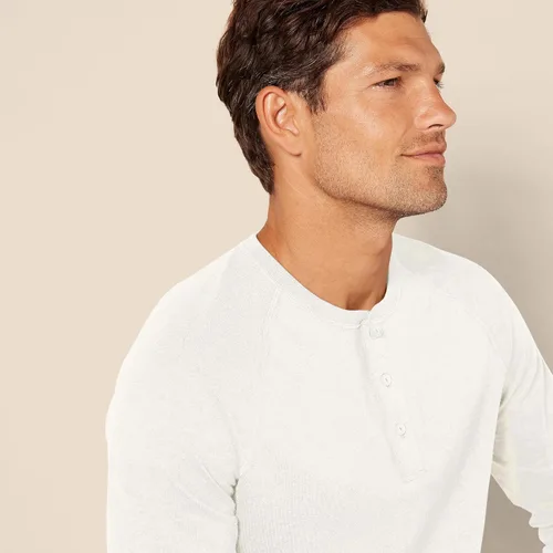 Vista 4 de Tienda Essentials Camisa Henley de manga larga ajustada para hombre