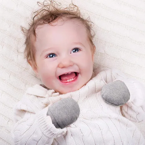Vista 6 de 9 pares de guantes de algodón unisex para bebés recién nacidos y niños pequeños de 0 a 6 meses