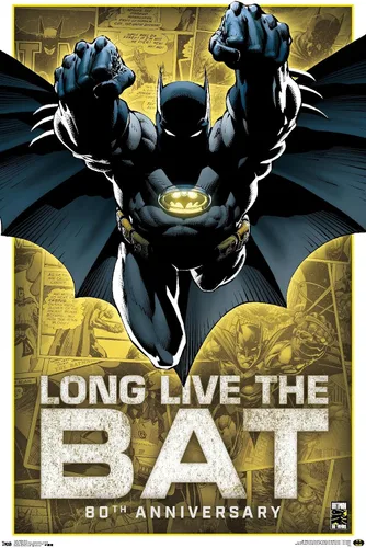 Vista 9 de Trends International DC Comics Batman - Póster de pared del 80 aniversario, 14.725 x 22.375 pulgadas, versión enmarcada de madera de granero Versión