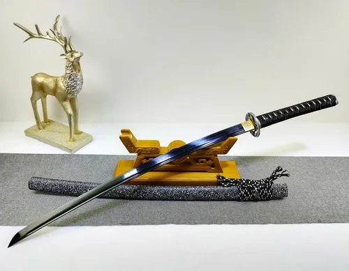 Vista 2 de Colección artesanal, Katana de acero plegable de Damasco con hoja negra, espada samurai japonesa hecha a mano, espiga completa