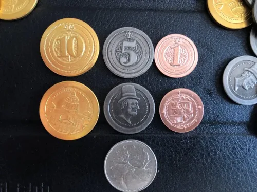 Vista 2 de Sleeve Kings Juego de 50 monedas de metal para juego de mesa (monedas industriales)