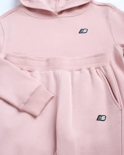 Vista 2 de New Balance Conjunto deportivo para niña, conjunto de 2 piezas con capucha de forro polar y pantalones deportivos para niños (5-16)