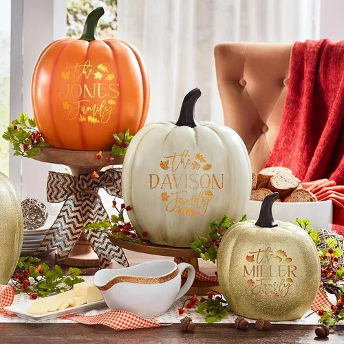 Vista 2 de Let's Make Memories Calabaza iluminada personalizada, decoración de Halloween de Jack o Lantern, nombre de tu familia en una calabaza personalizada