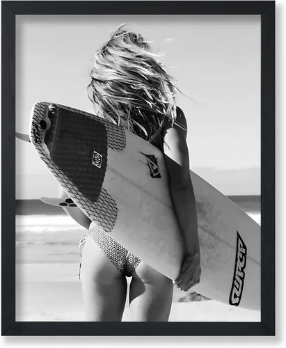 Vista 43 de Monem Art - Póster de mujer en la bañera, estampado de champán vertido, arte con alcohol, arte funky, arte en blanco y negro, arte fotográfico