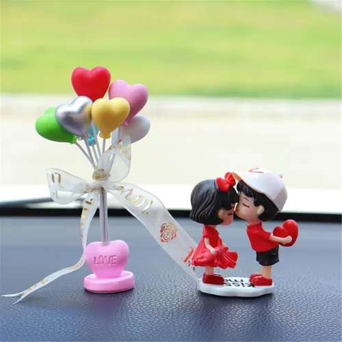 Vista 9 de Lindos adornos para pareja, lindo adorno para el interior del automóvil para parejas, decoración del automóvil, acción de caricaturas para parejas