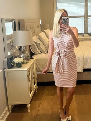 Vista 4 de IFFEI Mommy and Me - Vestidos de verano para mujer, sin mangas, a rayas, vestido casual con lazo en la cintura, mini vestidos familiares a juego