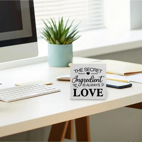 Vista 4 de Letrero de madera rústica para cocina, decoración de escritorio, con texto en inglés "The Secret Ingredient Is Always Love", letrero de bloque