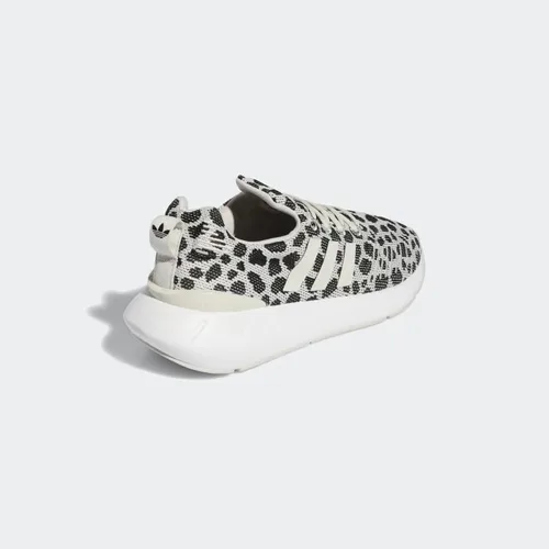 Vista 6 de Adidas Swift Run 22 para mujer