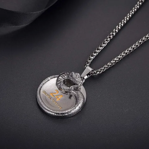 Vista 4 de Winssigma Collar con colgante de Mamba negro, collar de recuerdo conmemorativo de estrella de baloncesto