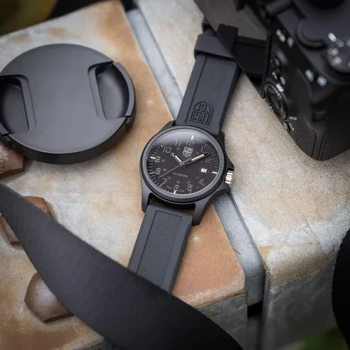 Vista 6 de Luminox G Patagonia Mens Watch 43 mm - Military Watch Date Function 100m Water Resistant - Different Variations