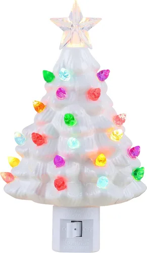 Vista 4 de Mr. Christmas Árbol de Navidad nostálgico de cerámica LED enchufable luz nocturna, verde, 1 paquete