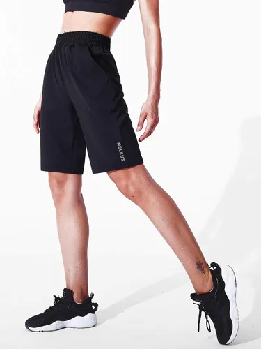 Vista 17 de NELEUS Pantalones cortos de correr ligeros para mujer, pantalones cortos atléticos de entrenamiento para yoga con bolsillo