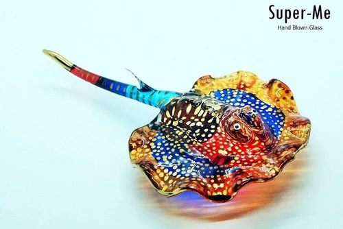 Vista 3 de Stingray Marine Aquarium Figurine - Estudio de cristal soplado a mano para decorar la Navidad