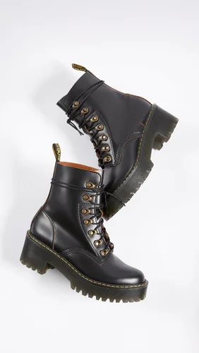 Vista 5 de Dr. Martens Botas Leona de cuero con tacón para mujer