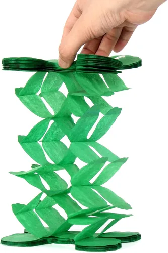 Vista 3 de Guirnalda de serpentinas para decoración de fiesta, color negro, verde y plateado - 12 piezas, guirnalda de papel de trébol de cuatro hojas
