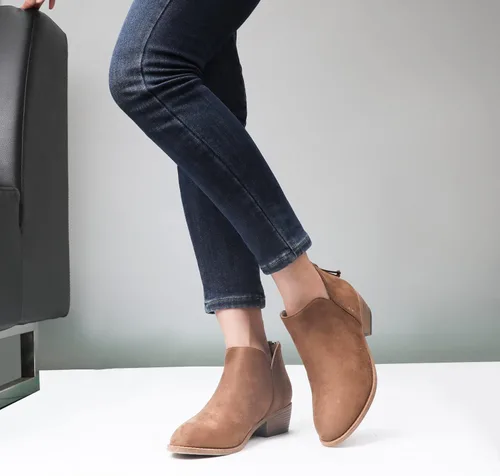 Vista 5 de NinetinGel Botines para mujer. Botines de tacón bajo para mujer. Diseño de tacón grueso de moda