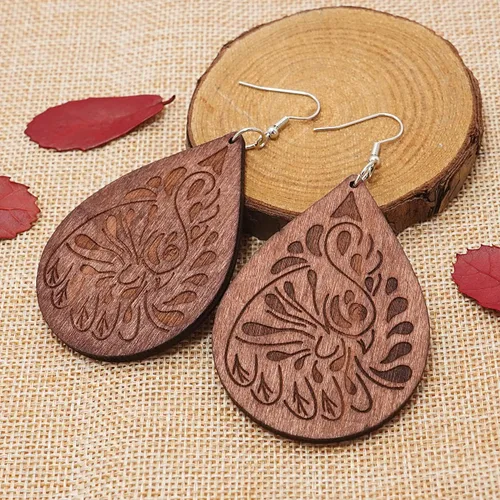 Vista 4 de Aretes de lágrima de madera, 2 pares de aretes colgantes de madera natural, regalos para mujeres y niñas