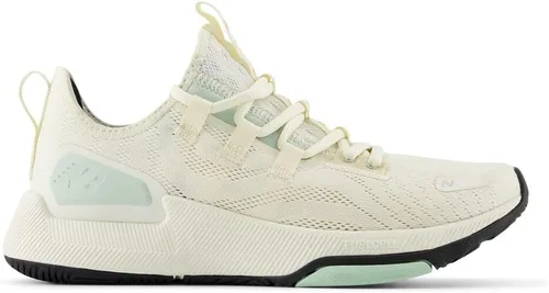 Vista 3 de New Balance FuelCell 100 V2 Cross Trainer para mujer