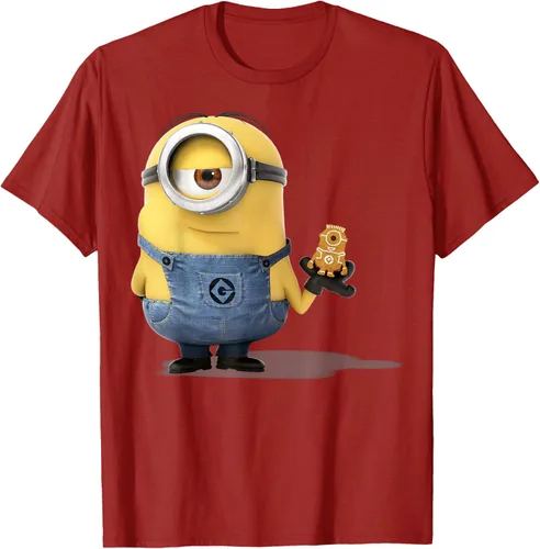 Vista 69 de Camiseta Despicable Me Minions Holding A Ginger Bread Minion Retrato Pequeña
