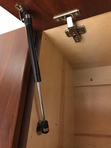 Vista 6 de DerBlue Paquete de 4 puntales de gas de 10 pulgadas y 100 N/25 libras para gabinetes, amortiguadores profesionales de gabinete y puntales de gas