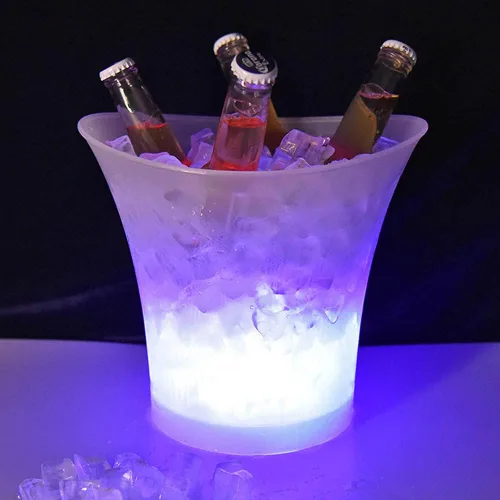 Vista 4 de Cubo de hielo LED, cubo de hielo iluminado de gran capacidad regular de 5 litros con cambio automático de 7 colores para fiesta/hogar/bar, cubo
