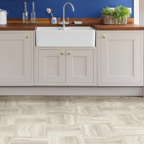 Vista 8 de FloorPops FP3327 Platinum - Azulejos de suelo para despegar y pegar, color gris (paquete de 2)