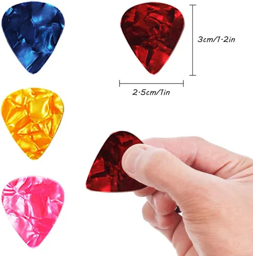 Vista 4 de Paquete de 3 cuerdas de guitarra acústica (oro, latón, multicolor) con púas de guitarra de celuloide, kit de bobinadora de cuerdas