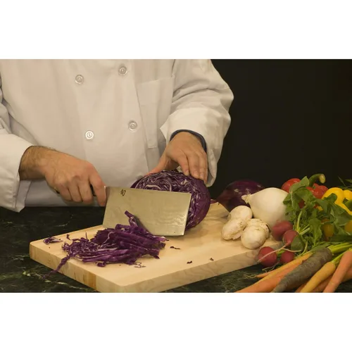 Vista 2 de Shun DM0712. Cuchillo chino para vegetales, de 7 pulgadas.