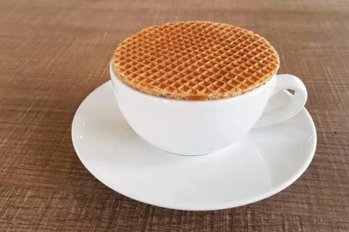 Vista 4 de The Old Mill 8 Stroopwafels Original Dutch Caramel Filled Waffles Caja – 250g DE HOLANDA