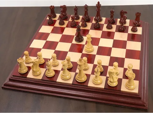 Vista 3 de Royal Chess Mall - Juego de piezas de ajedrez profesional Staunton de 3.9" - Madera de Budrose ponderada
