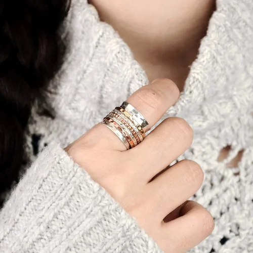 Vista 5 de Boho-Magic Anillo giratorio para mujer, plata de ley 925 con bandas de cobre y latón anchas, Metal