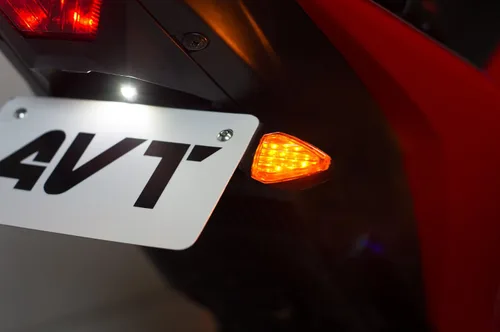 Vista 2 de AVT Yamaha R3 Fender Eliminator NI Kit 2019-2024 (YZF-R3) - Señales de giro LED FLUSH
