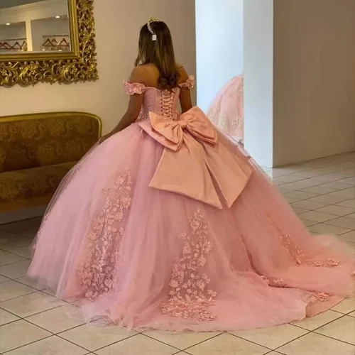 Vista 3 de XYAYE Vestidos de quinceañera con hombros descubiertos para mujer, vestido de fiesta hinchado de flores 3D, vestido de fiesta de encaje con cuentas