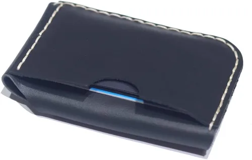 Vista 52 de Leather Card Holder Wallet, Compact Design with Slots for Cards and Cash (light brown)