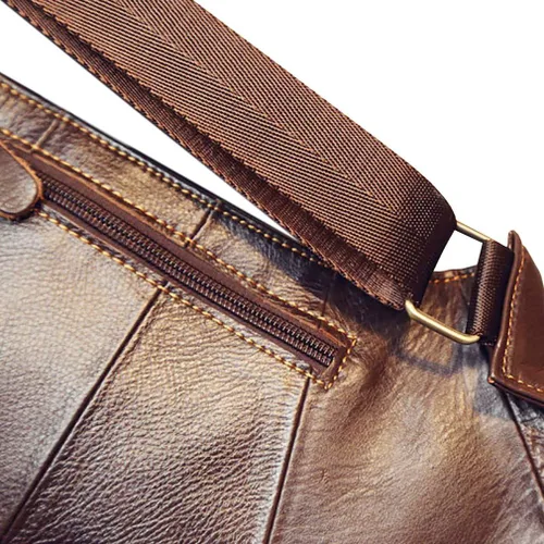 Vista 4 de Mochila estilo bandolera de piel para hombres y mujeres bandolera de hombro al pecho mochila de uso diario para viajes al aire libre campamento