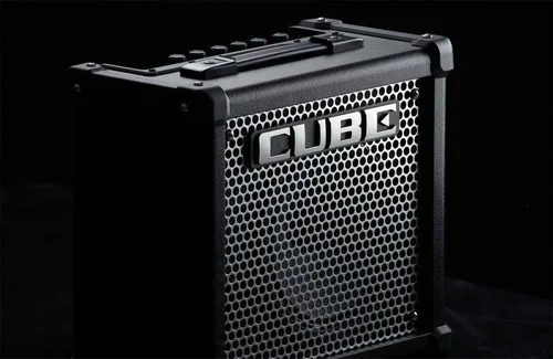 Vista 6 de Amplificador de Guitarra Roland CUBE-10GX de 10 Vatios (CUBE-10GX)