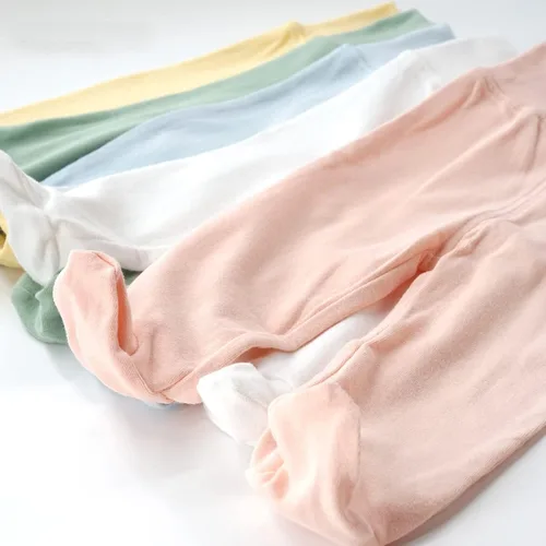 Vista 3 de Teach Leanbh Paquete de 3 pantalones con pies para bebé, leggings casuales de cintura alta de algodón