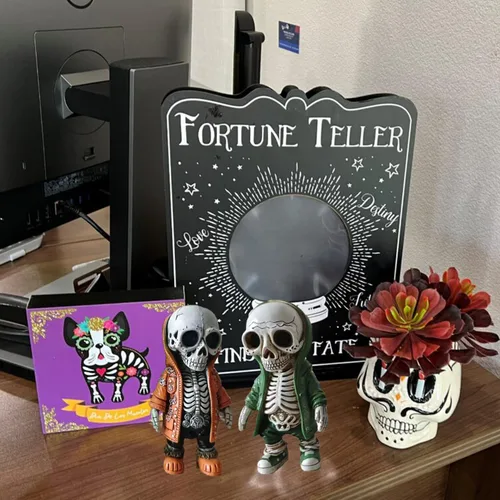 Vista 3 de 2 figuras de esqueleto geniales, manualidades de resina, figuras de cráneo de hip hop, estatua gótica, ropa de calle, estatua de calavera